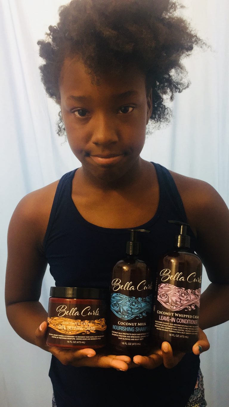 Dynamic Bella Curls Photo in 4K Dynamic Bella Curls Photo in 4K